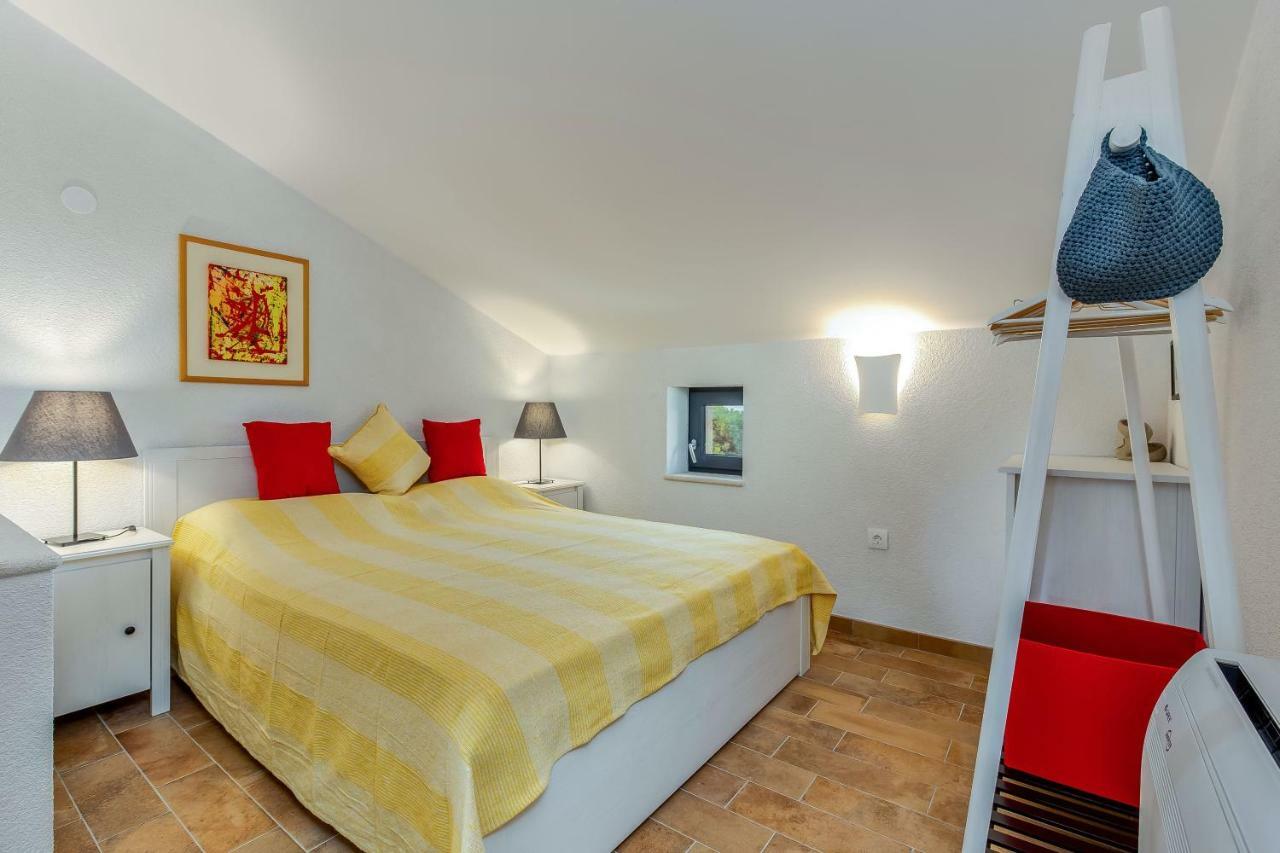 Apartment Li Tar-Vabriga Exterior foto