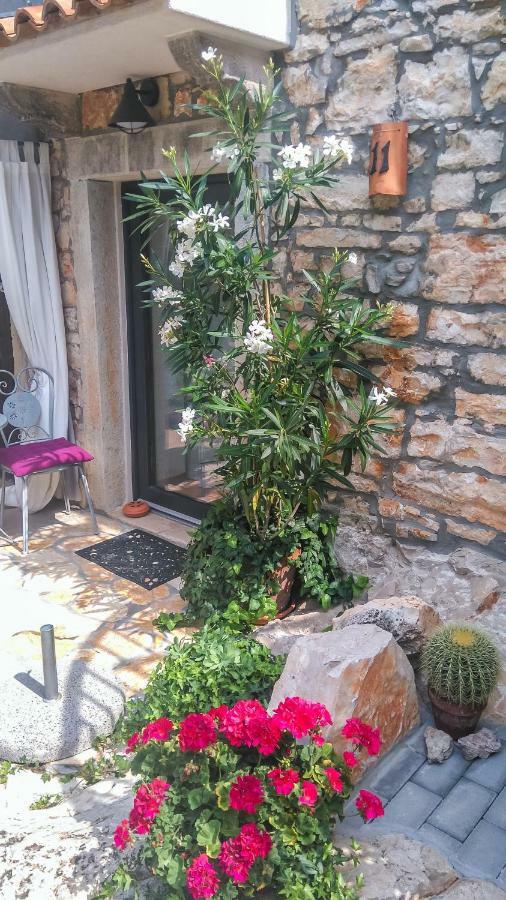 Apartment Li Tar-Vabriga Exterior foto