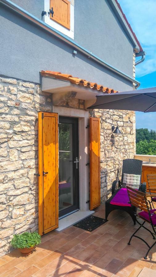 Apartment Li Tar-Vabriga Exterior foto