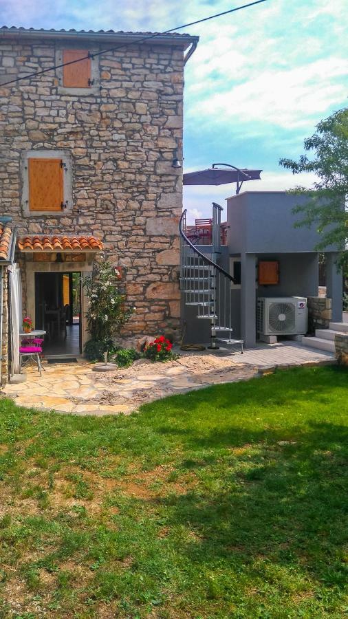 Apartment Li Tar-Vabriga Exterior foto