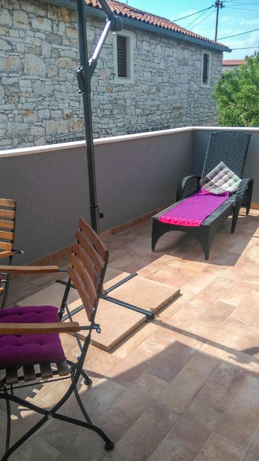 Apartment Li Tar-Vabriga Exterior foto