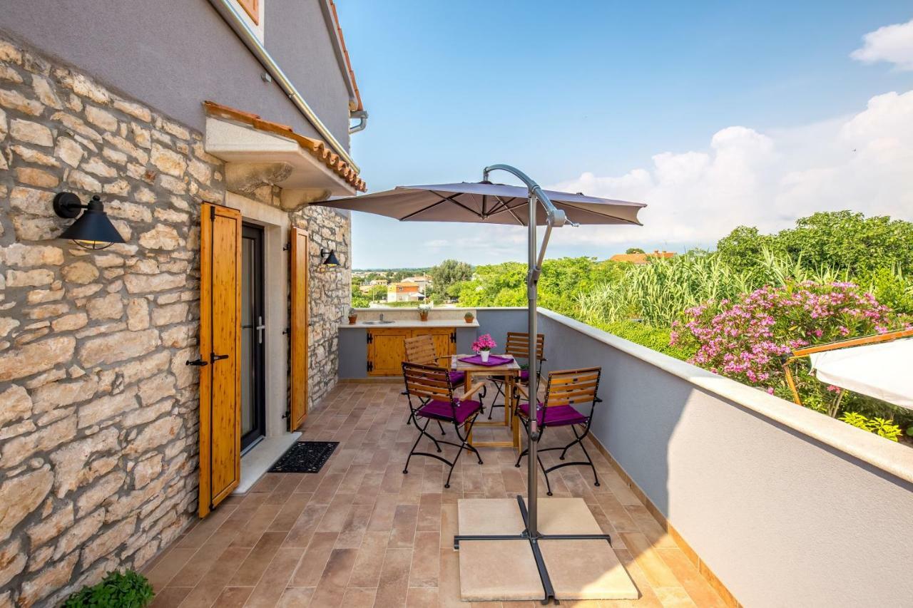 Apartment Li Tar-Vabriga Exterior foto