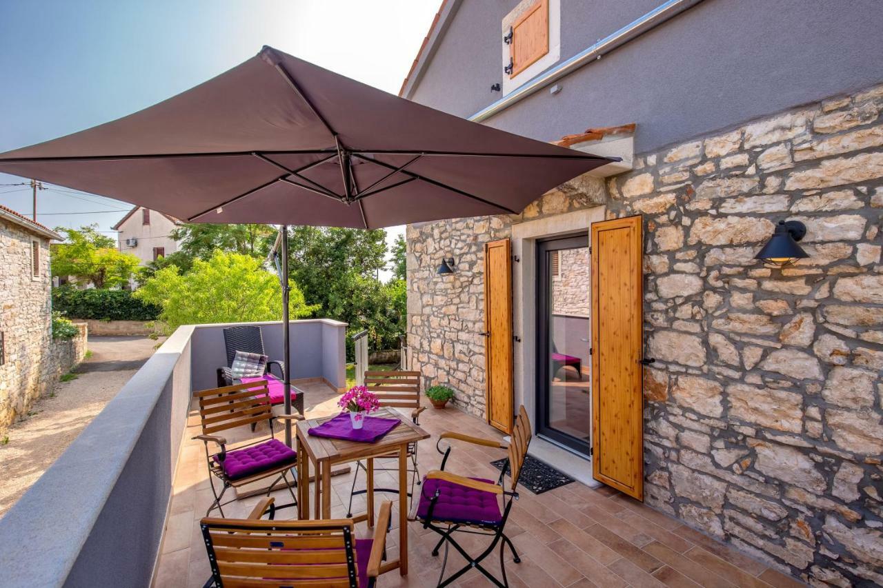 Apartment Li Tar-Vabriga Exterior foto