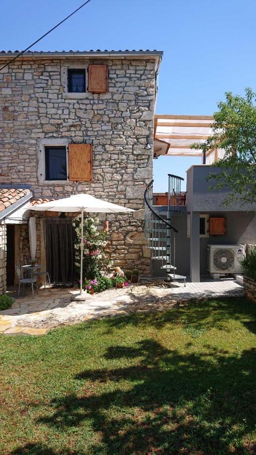 Apartment Li Tar-Vabriga Exterior foto
